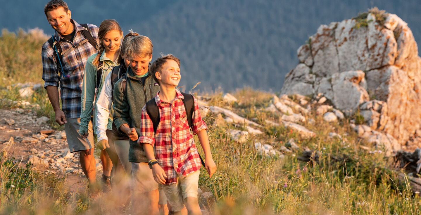 Randonnée en famille près de Vail, Colorado