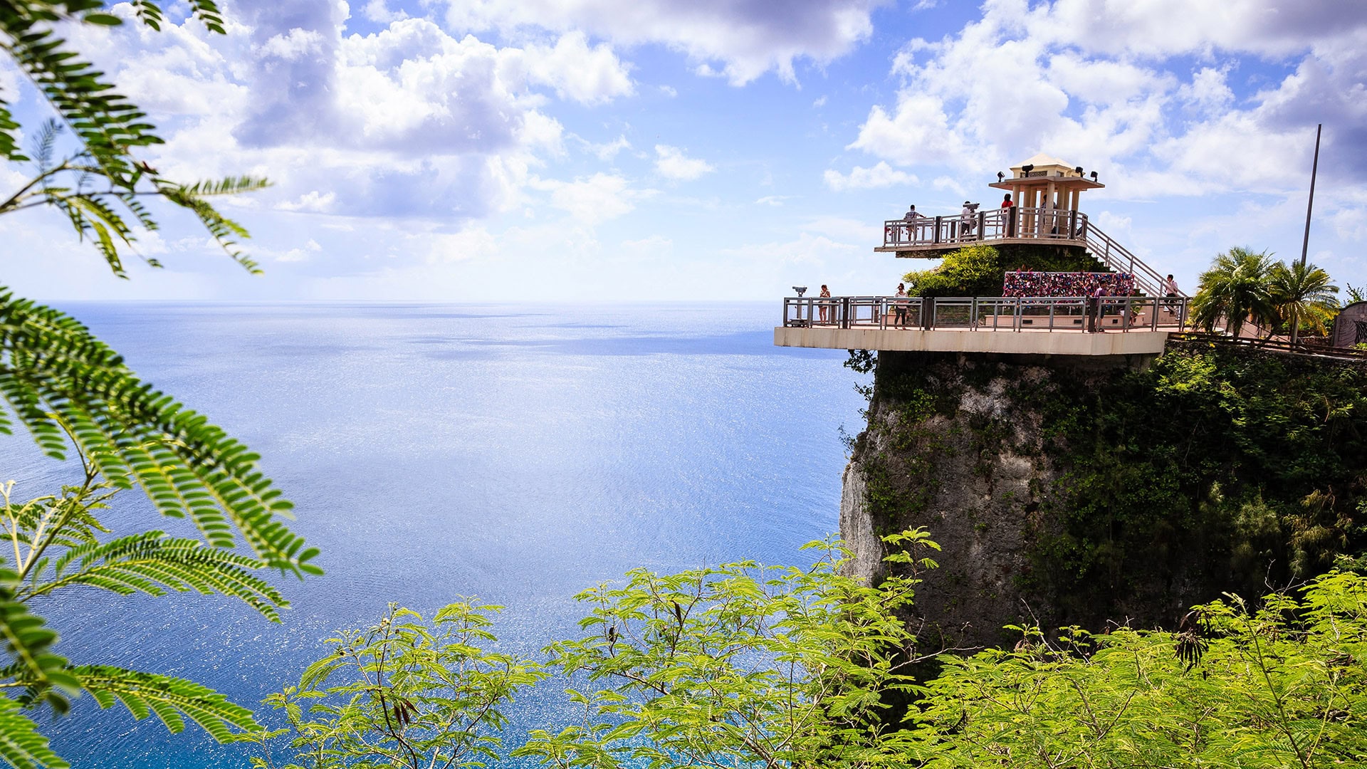 Two Lovers’ Point a Tamuning, Guam