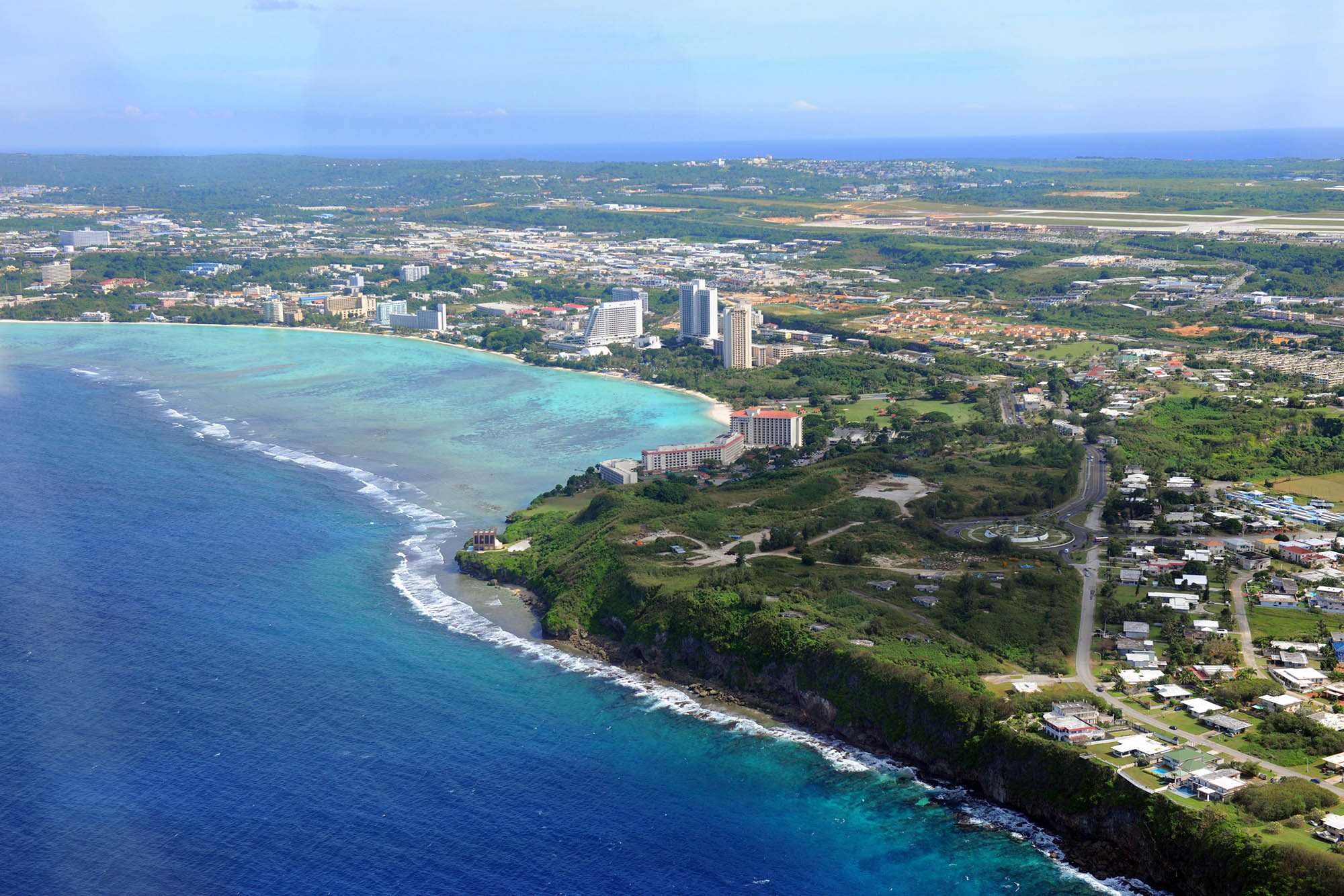 Luftaufnahme der Tumon Bay in Tumon, Guam; Bildnachweis: Guam Visitors Bureau