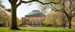 Foellinger Auditorium all'Università dell'Illinois; Crediti: University of Illinois Public Affairs