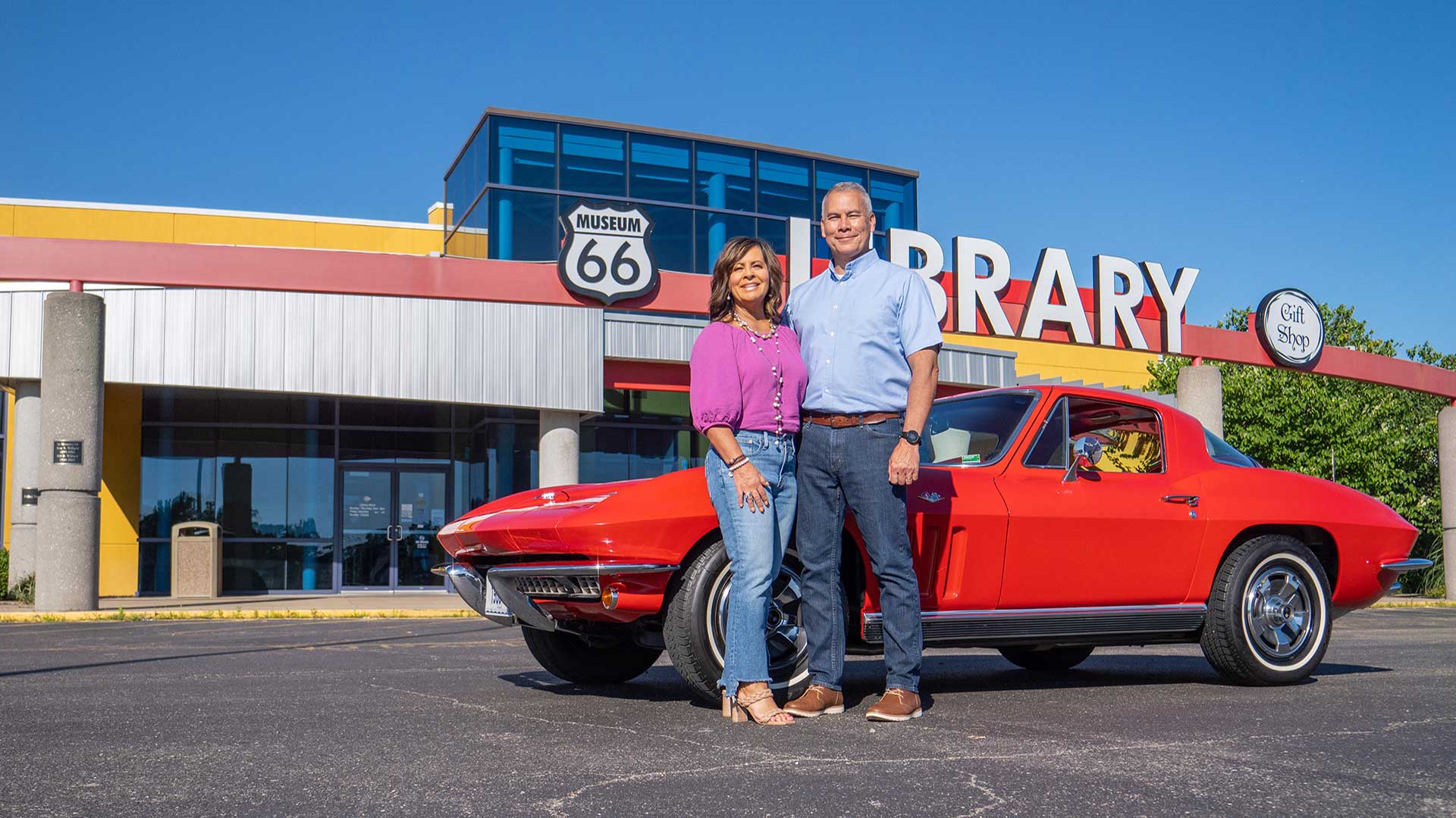 Visita el Museo de la Route 66 en la Biblioteca del Condado de Lebanon-Laclede en Missouri.